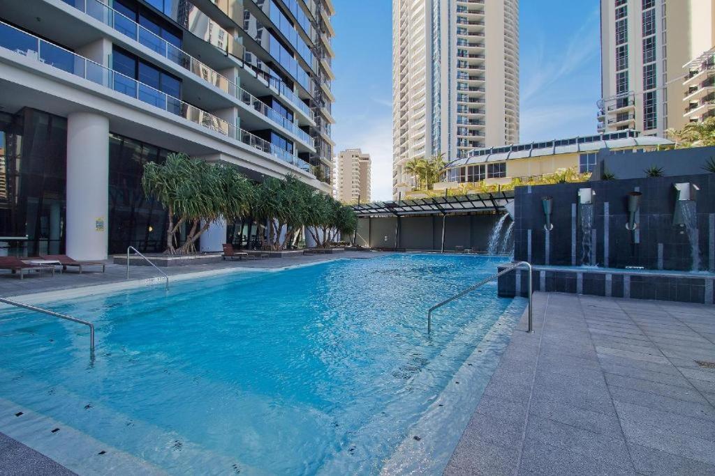 Circle On Cavil Holidays Gold Coast Exterior foto