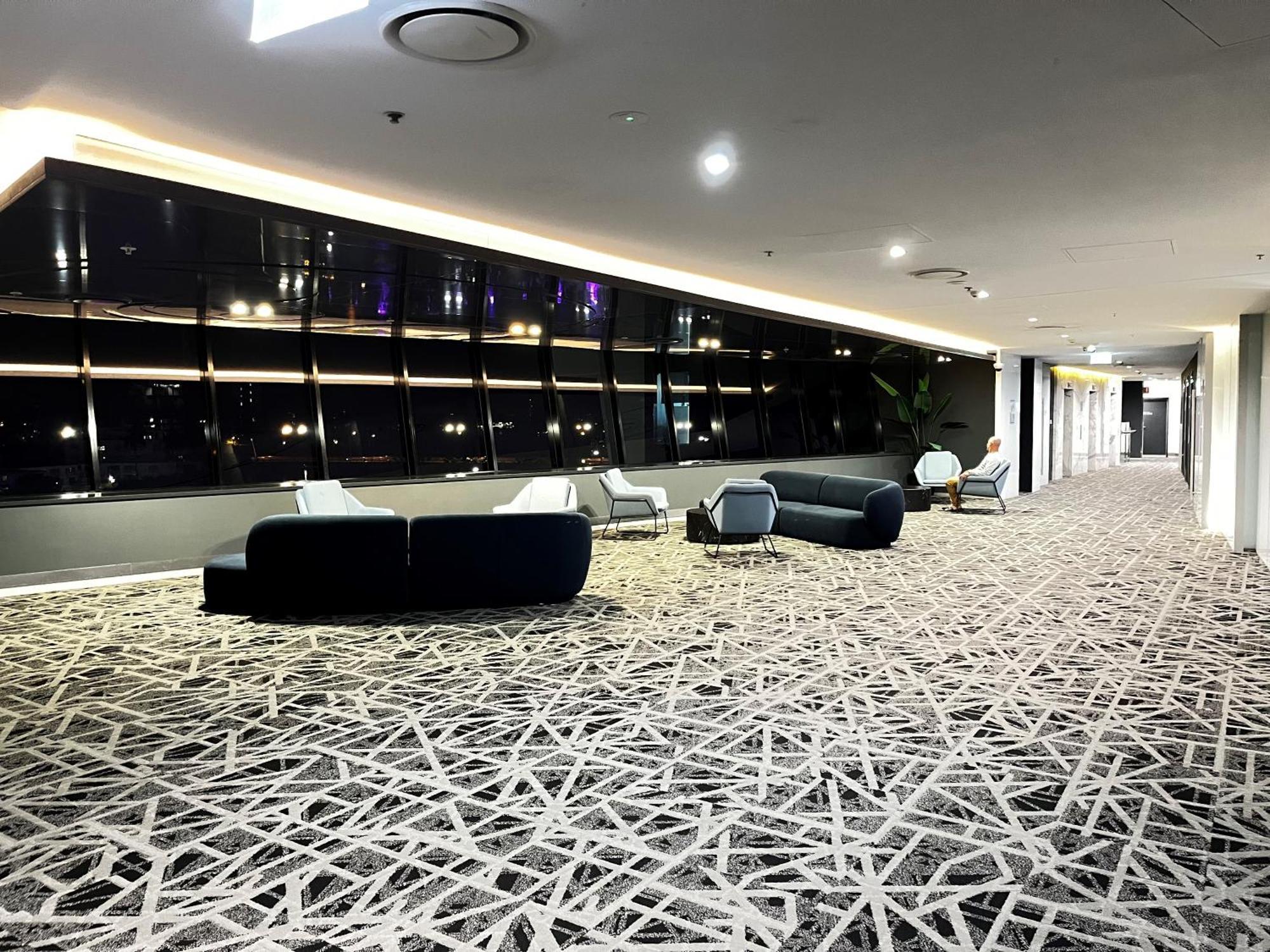 Circle On Cavil Holidays Gold Coast Exterior foto