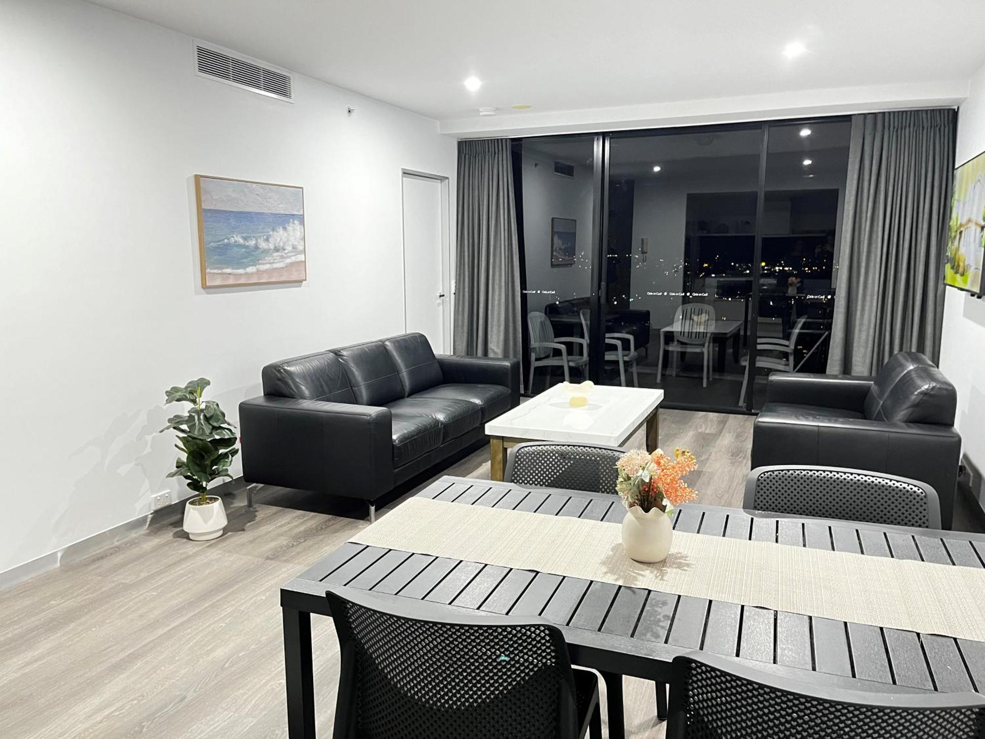 Circle On Cavil Holidays Gold Coast Exterior foto