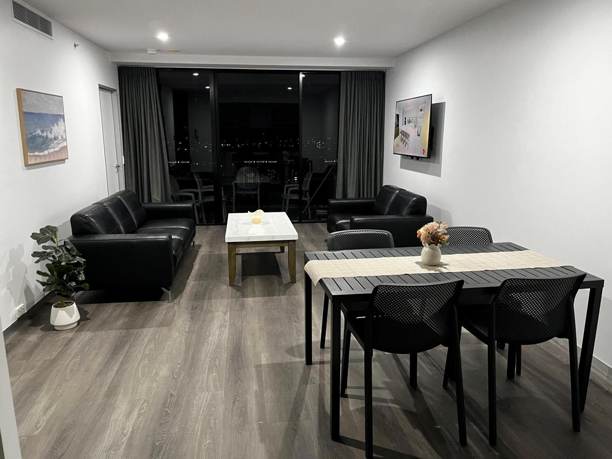 Circle On Cavil Holidays Gold Coast Exterior foto