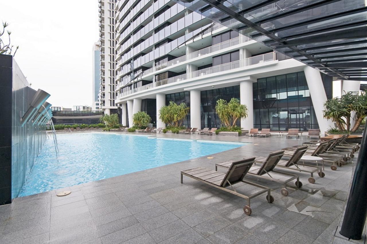 Circle On Cavil Holidays Gold Coast Exterior foto