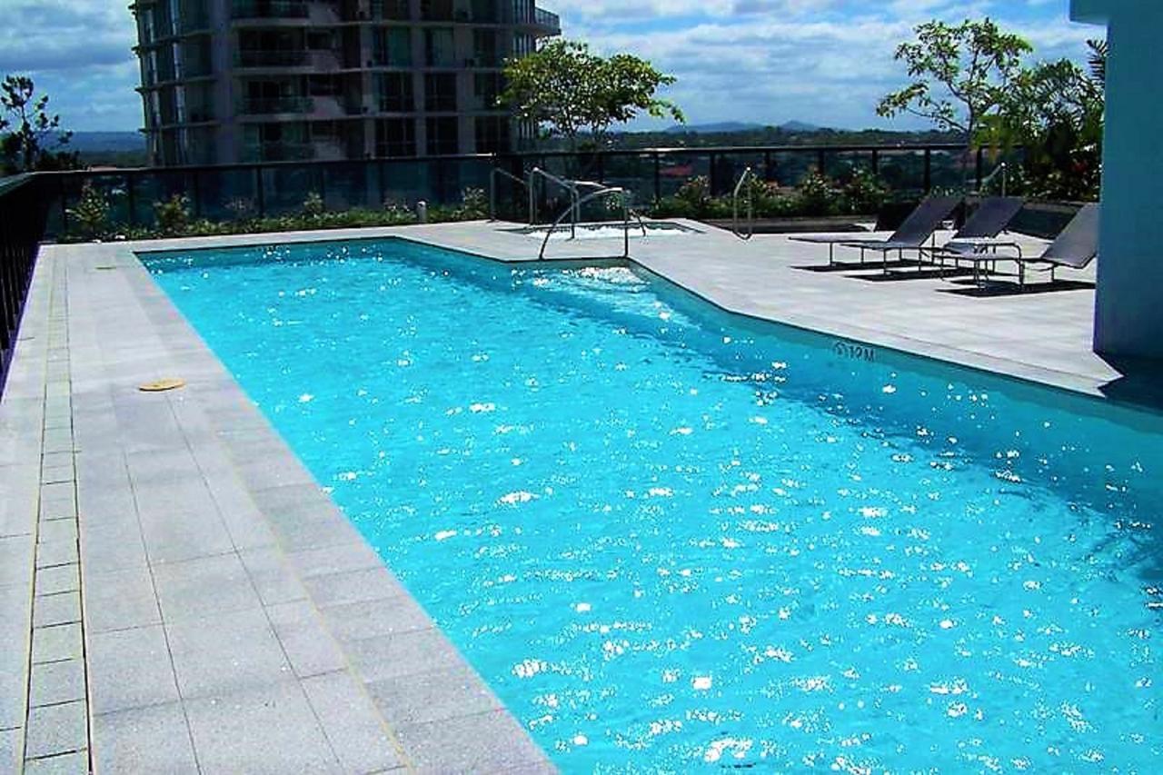 Circle On Cavil Holidays Gold Coast Exterior foto